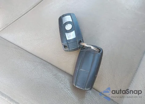 2006 BMW 325Xi из США, поврежденный, VIN WBAVD13556KV05677